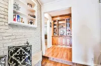 Spacious Retreat in the Heart of Lubbock! Excellent neighborhood !