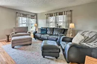 Charming Cave City Vacation Rental w/ Fire Pit! Hotels in Horse Cave