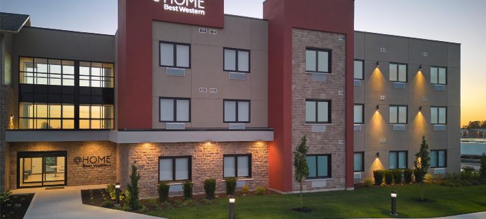 @HOME by Best Western Walkerton Ξενοδοχεία στην πόλη Bruce County