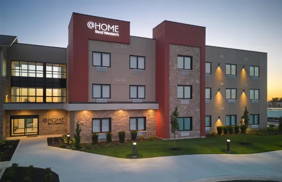 沃克頓貝斯特韋斯特@HOME酒店