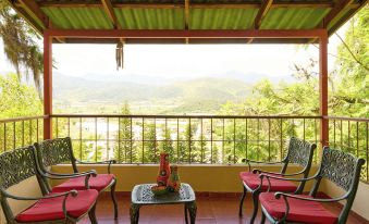 Altocerro Villas Hotel & Camping