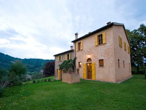 Spacious Holiday Home in Brisighella - Wifi