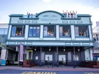 Wanderlust NZ Hotels in Tauranga