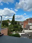 Doux nid perche avec vue magique sur la Ville Hotel a Jette