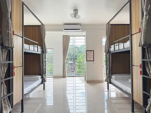 RAW Hostel - Ha Giang Loop Tour & Motorbikes Rental