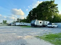 Royal Palms Motel & RV Park Hotels in Meraux