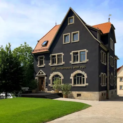 Mittermeiers Alter Ego Hôtels à proximité de : Plönlein