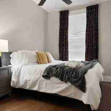 Harrison B "TH-B" Rooms