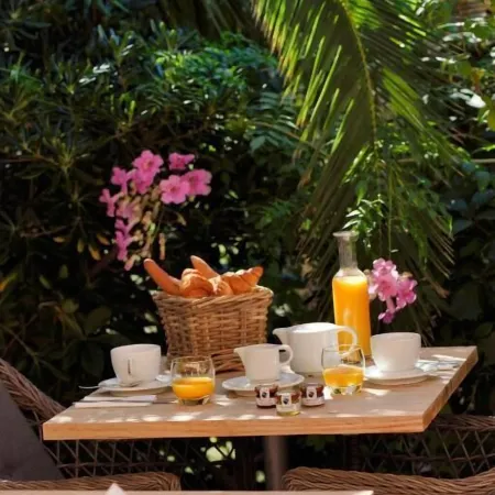 Logis Hotel le Lonca