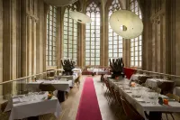 Kruisherenhotel Maastricht - Oostwegel Collection, Member of Design Hotels