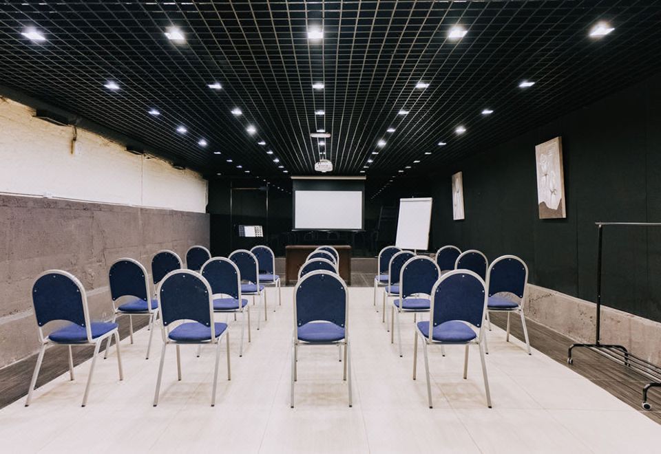 Nevsky Aster Hotel Over view