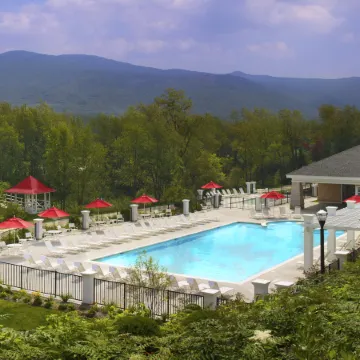 Omni Bretton Arms Inn at Mount Washington Resort