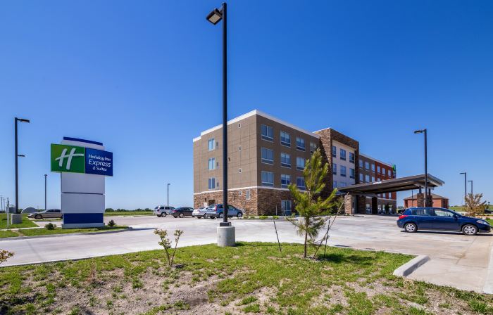 Holiday Inn Express & Suites BLACKWELL by IHG