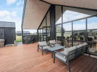 5 Star Holiday Home in Løkken - واي فاي