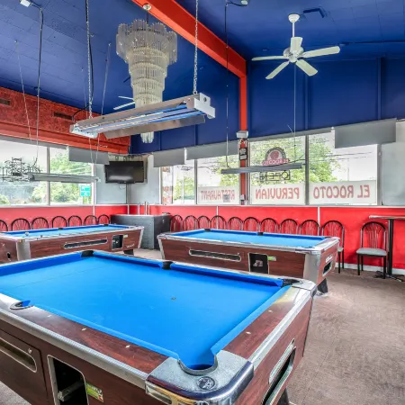 Red Carpet Inn - Stamford