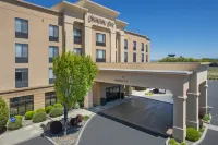 Hampton Inn Pendleton - Pools
