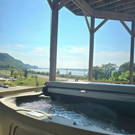 River Run Ridge- Hot Tub- Sleeps 14