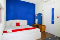 RedDoorz Near Umy Yogyakarta 3 Hotels in Banyuraden