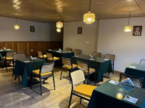 รานิวา โรงแรมใน