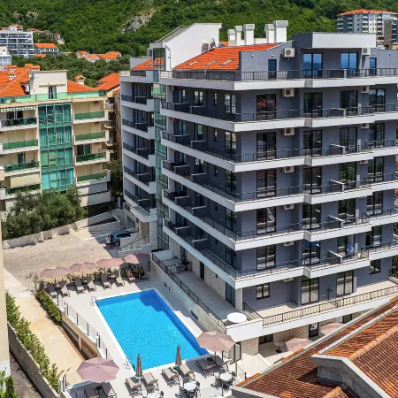 Adriatic Residence