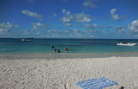 3 Br Home Overlooking Atlantic Ocean