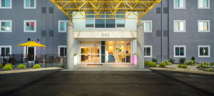 Studio Z, Ascend Hotel Collection Hotels in Saint Robert