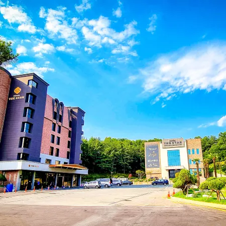 Hotel the Star
