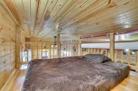 Steps to Marina & Beach: Couples Cottage in Pepin - 4 étoiles