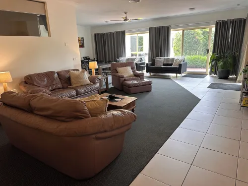 Austral Place 88 Via Merri River - 4-Sterne