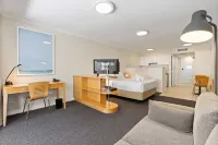 Manly Seabreeze with 1 Bathrooms
