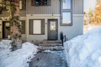 Andora Alpine Retreat - 2BD in Downtown Ketchum