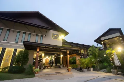 Anantaya Home Hotels in Sung Men