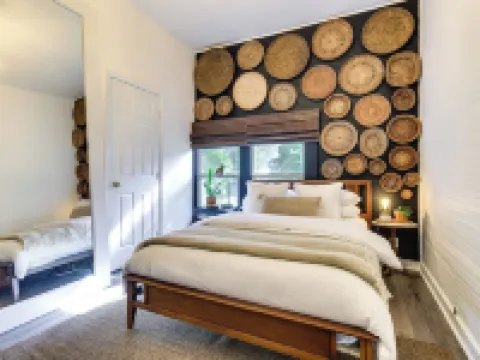 Fire Pit & Yard: Updated Winter Garden Home! Hotels in Winter Garden