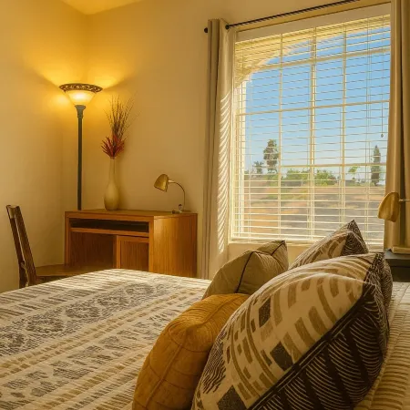 Western Horizon Home