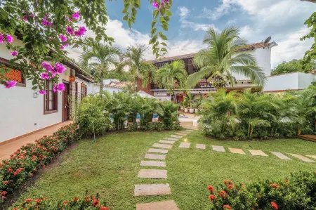 Casa Linaje Hotel Boutique -Cauca Viejo- Mayores de 10 años