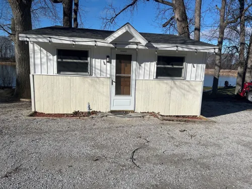 Perfect Cozy Cottage on the shores of Lake Champlain Hotels in North Hero