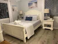 Relax and Unwind at This Cozy 2-Bedroom First Floor Condo in Edisto Beach. Hotels in Edisto Beach