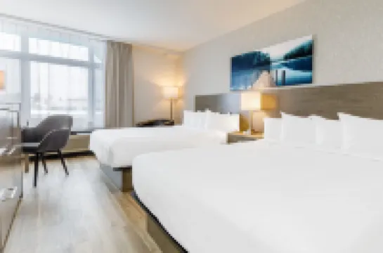 Repotel Aéroport Québec  호텔