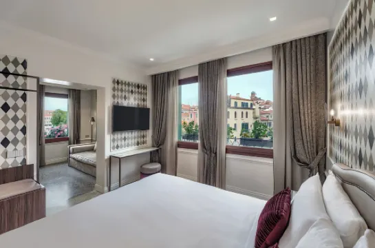 Hotel Arlecchino