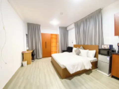 EKS PEAK Отели в г. 