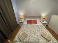 Paradise Suites - Brignole Station - Best Price Rooms - Always Open