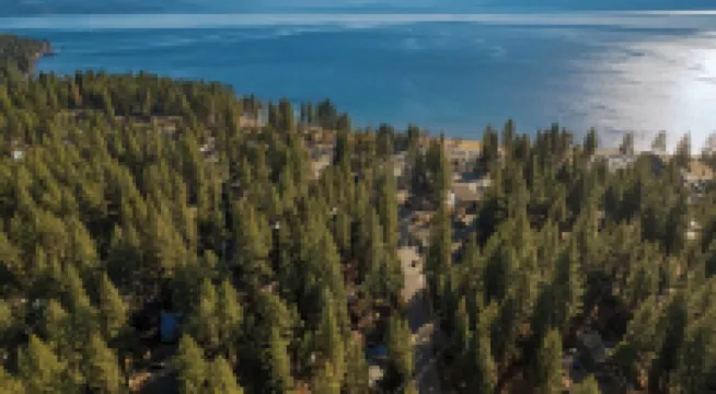 Lake Star by AvantStay Hot Tub Walk to Beach Hotels in Kings Beach