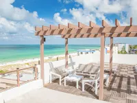Barefoot Beach Club Hotels in Madeira Beach
