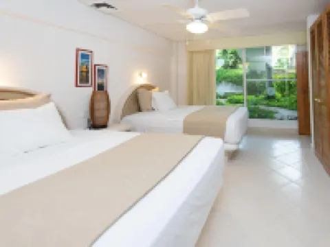 Las Villas Akumal Hotels in Akumal