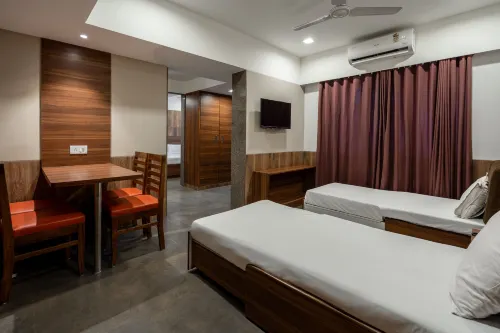 GCC Sonal Apartments - Apartments