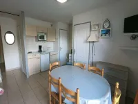 Apartment in Réallon near Ski Slopes