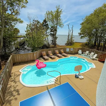 Waterfront, Stunning Views + Pool + Kayaks! Pet Friendly!