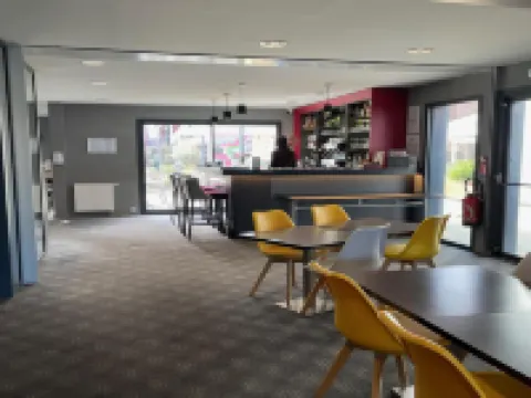 Kyriad Auray - Carnac Hotéis em Auray