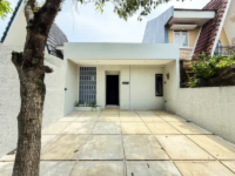 Villa Starlight Sentul by SAKALAVASA