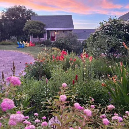 Sea Breeze Inn
